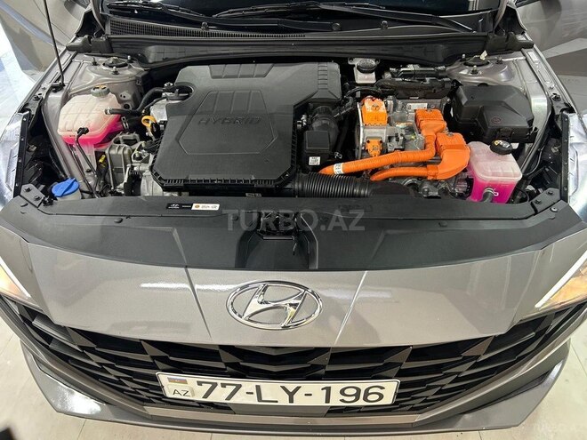 Hyundai Elantra-9