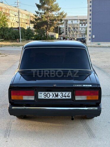 LADA (VAZ) 2107-11