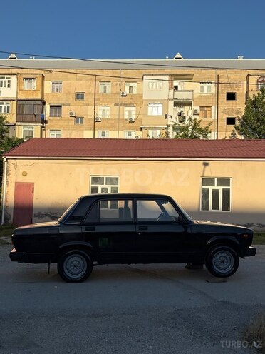 LADA (VAZ) 2107-8