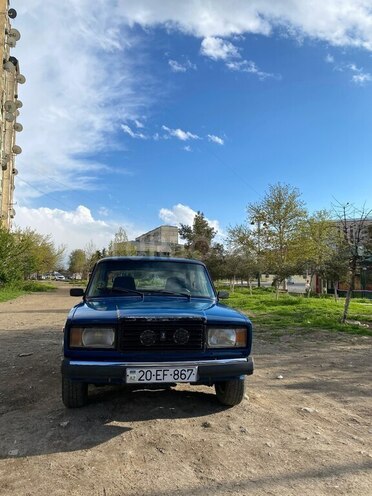 LADA (VAZ) 2107-1