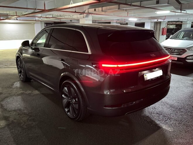 Li Auto L7-6