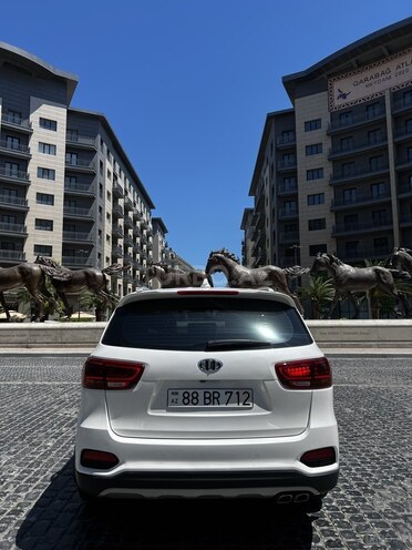 Kia Sorento-3