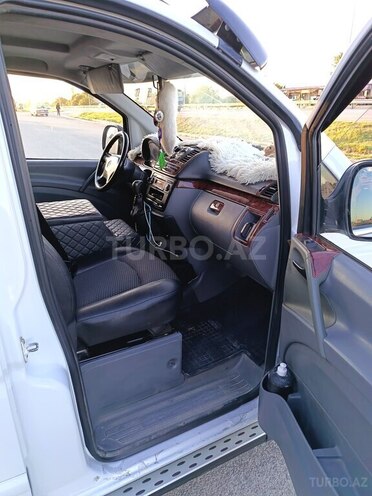 Mercedes Vito 115 CDI-11