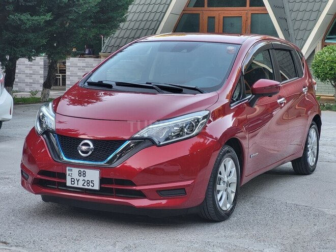 Nissan Note-2