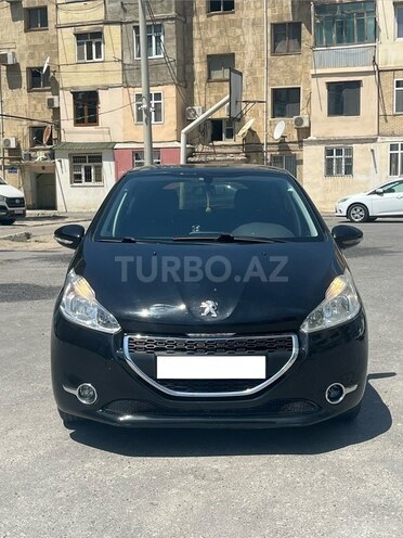 Peugeot 208-1