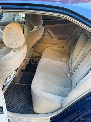 Toyota Camry-10