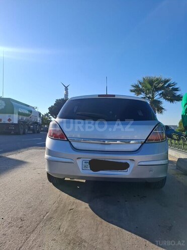 Opel Astra-3