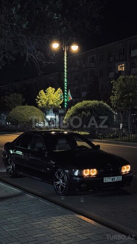 BMW 523-6