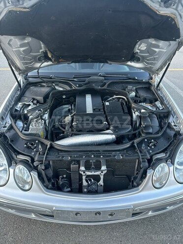 Mercedes E 200-16