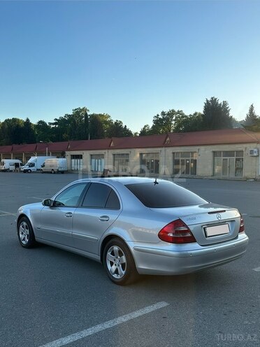 Mercedes E 200-6