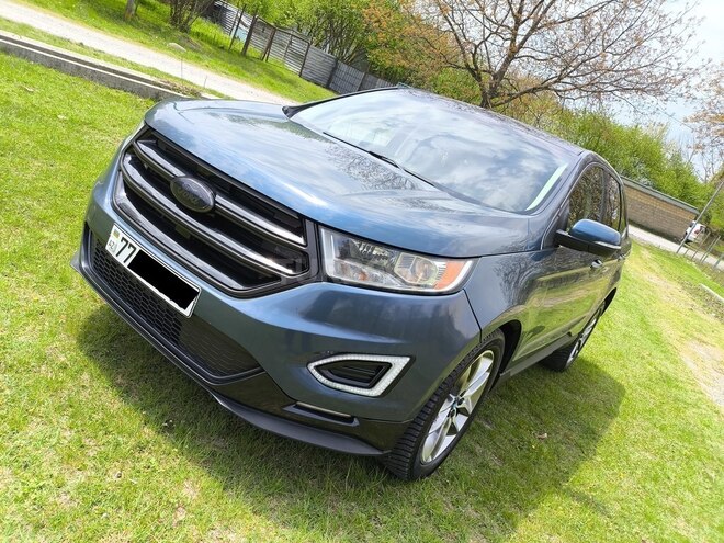 Ford Edge-3