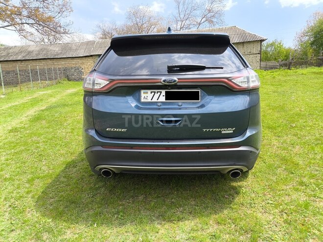 Ford Edge-2