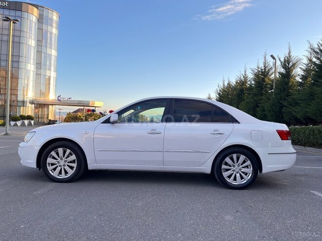 Hyundai Sonata-7