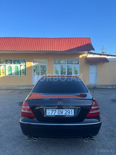 Mercedes E 280-2