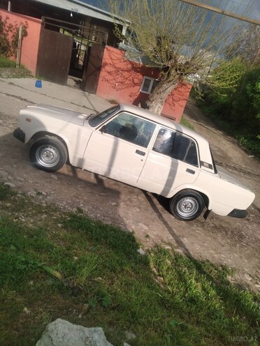 LADA (VAZ) 2107-6