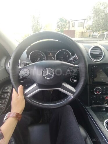 Mercedes ML 350 4MATIC-7