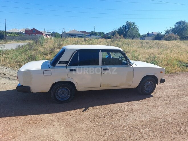 LADA (VAZ) 2107-3
