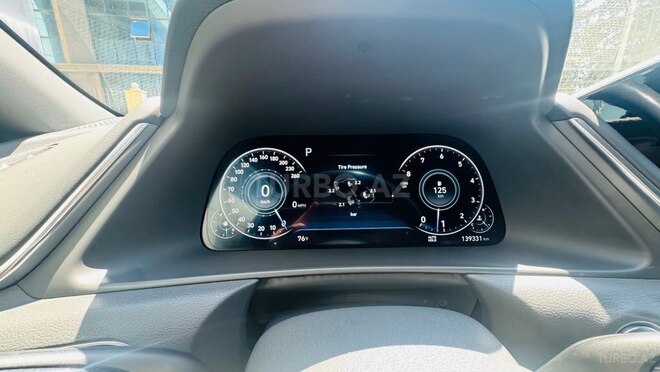 Hyundai Sonata-8