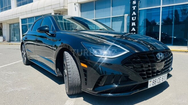 Hyundai Sonata-2