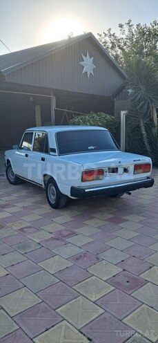 LADA (VAZ) 2107-15