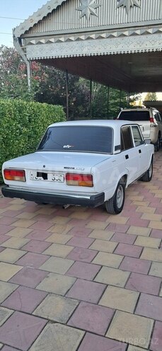 LADA (VAZ) 2107-4