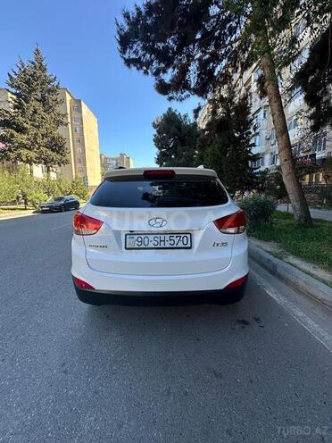 Hyundai ix35-3