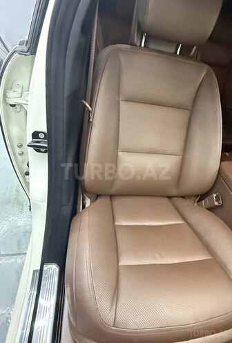 Mercedes S 500-10