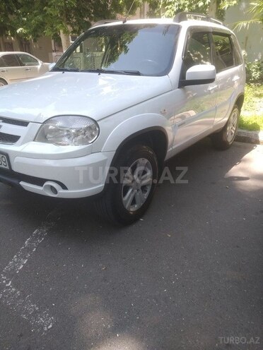 Chevrolet Niva-3