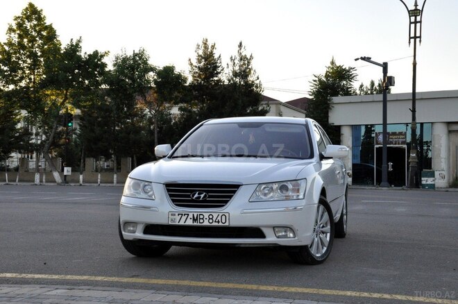 Hyundai Sonata-2