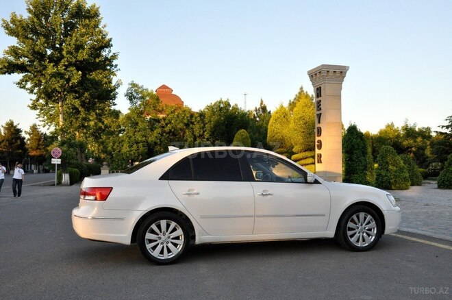 Hyundai Sonata-7