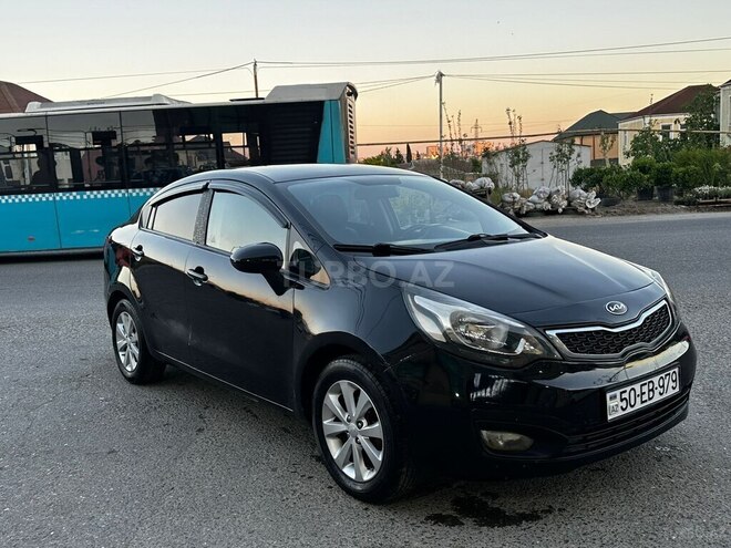 Kia Rio-1