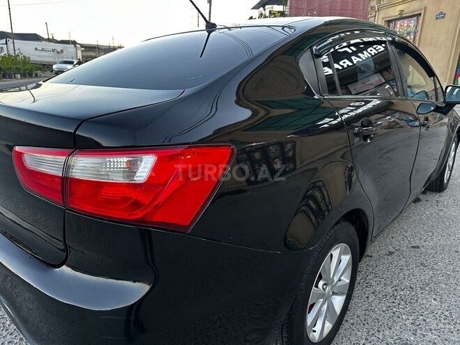 Kia Rio-19