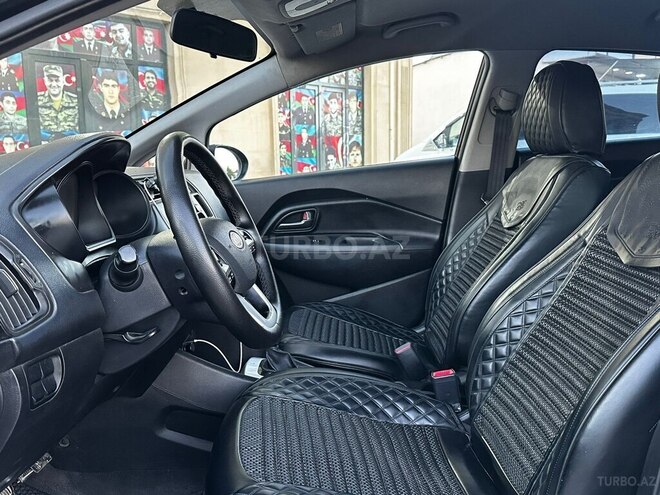 Kia Rio-9