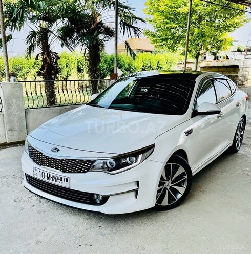Kia K5-3