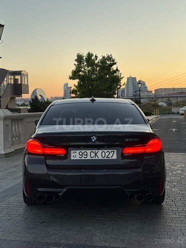 BMW 530-9