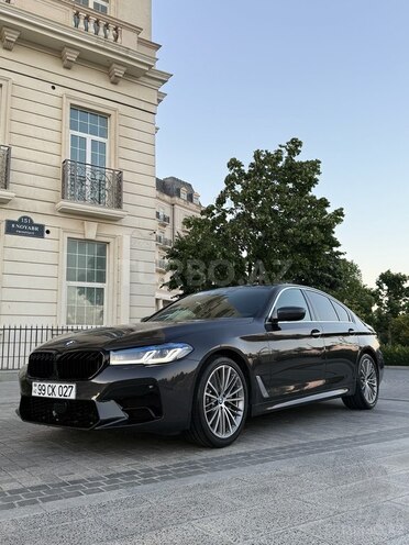 BMW 530-2