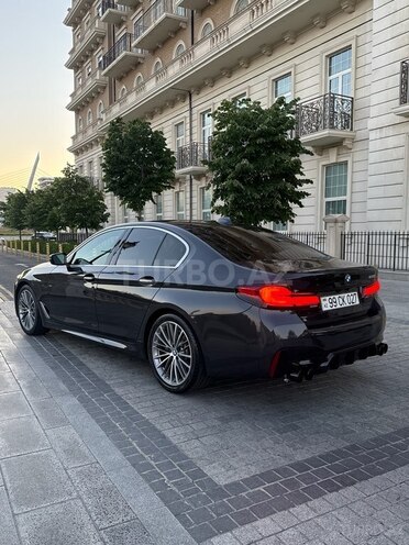 BMW 530-11