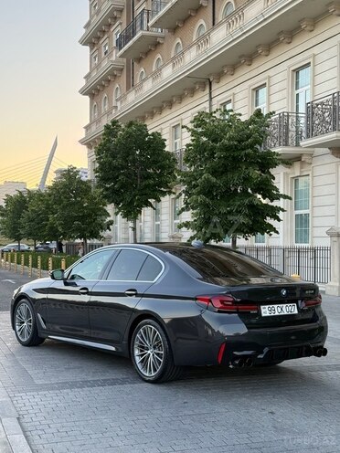 BMW 530-8