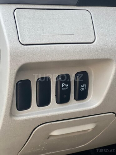 Mitsubishi Outlander-17