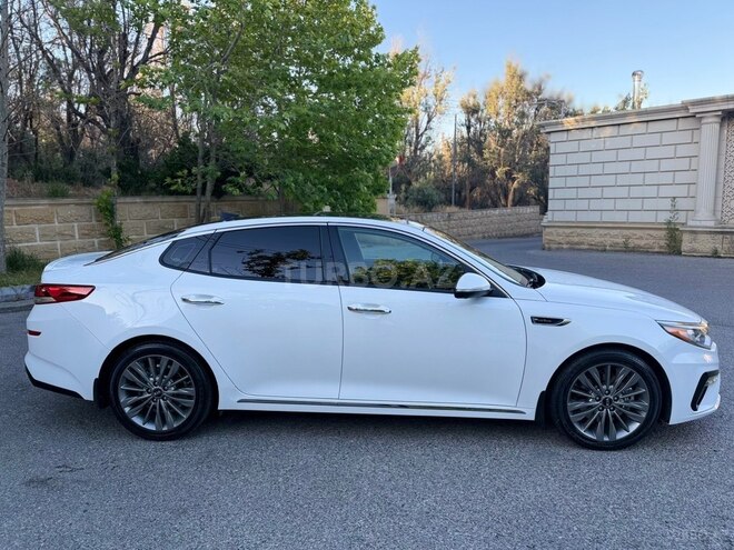 Kia Optima-5
