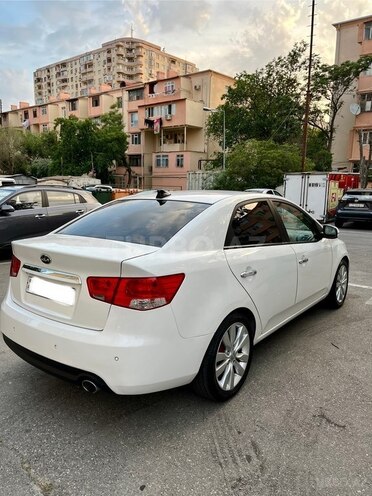 Kia Cerato-4