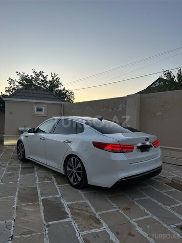 Kia K5-2