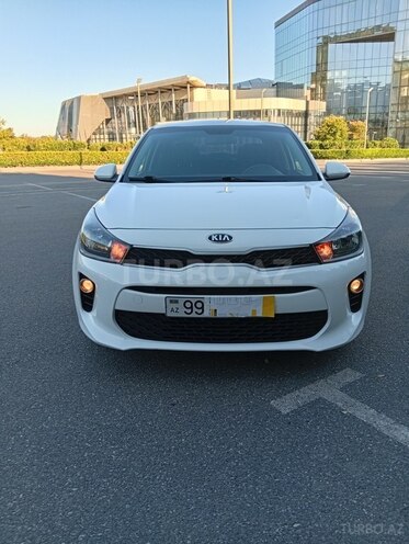 Kia Rio-2