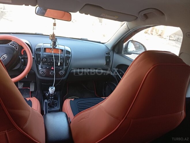 Kia Ceed SW-6
