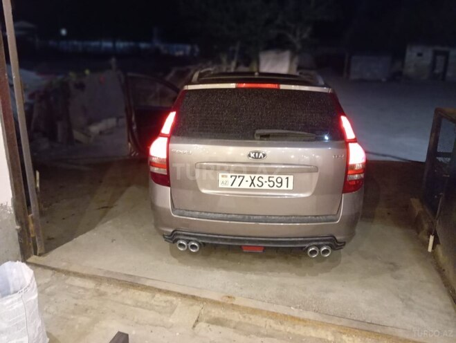 Kia Ceed SW-10