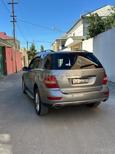 Mercedes ML 350 4MATIC-4