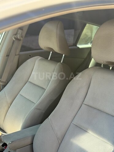Honda Insight-11