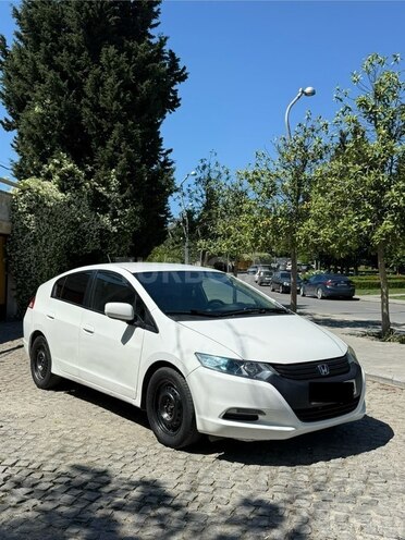 Honda Insight-7