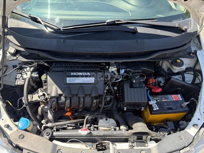 Honda Insight-9