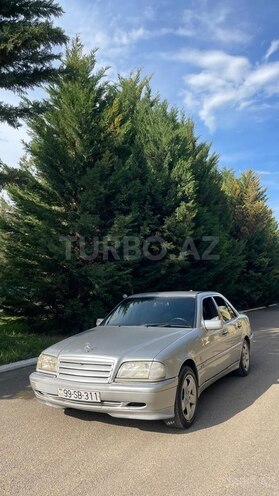 Mercedes C 180-4